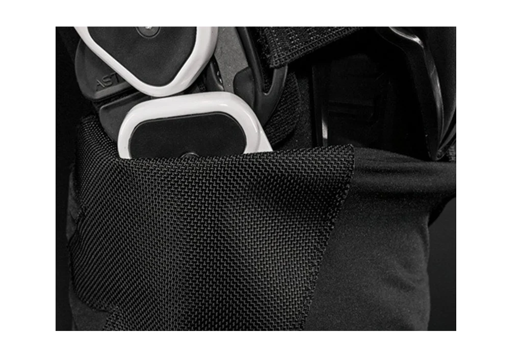 Asterisk Zero G Alushousut